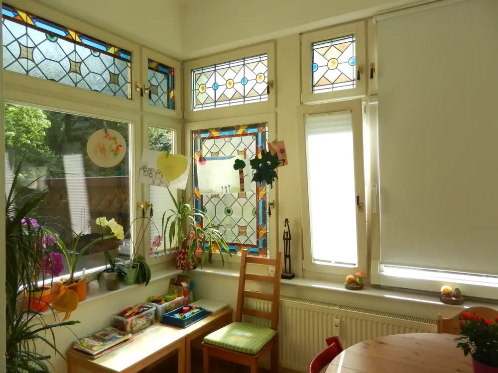 * Wohnen in wunderschöner Villa in bester Lage *