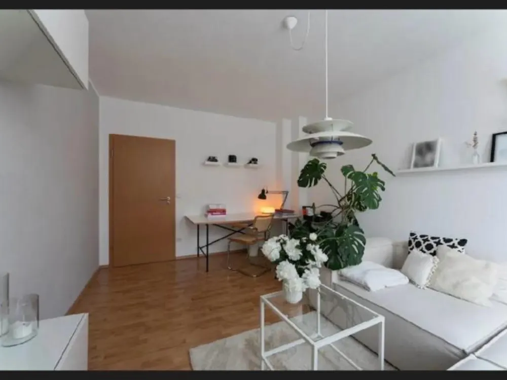 Schöne 1-Raum-Wohnung mit Balkon, 45m²-680 € warm