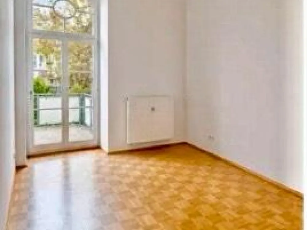 Exklusive 4- Raum Wohnung mit großer Terrasse