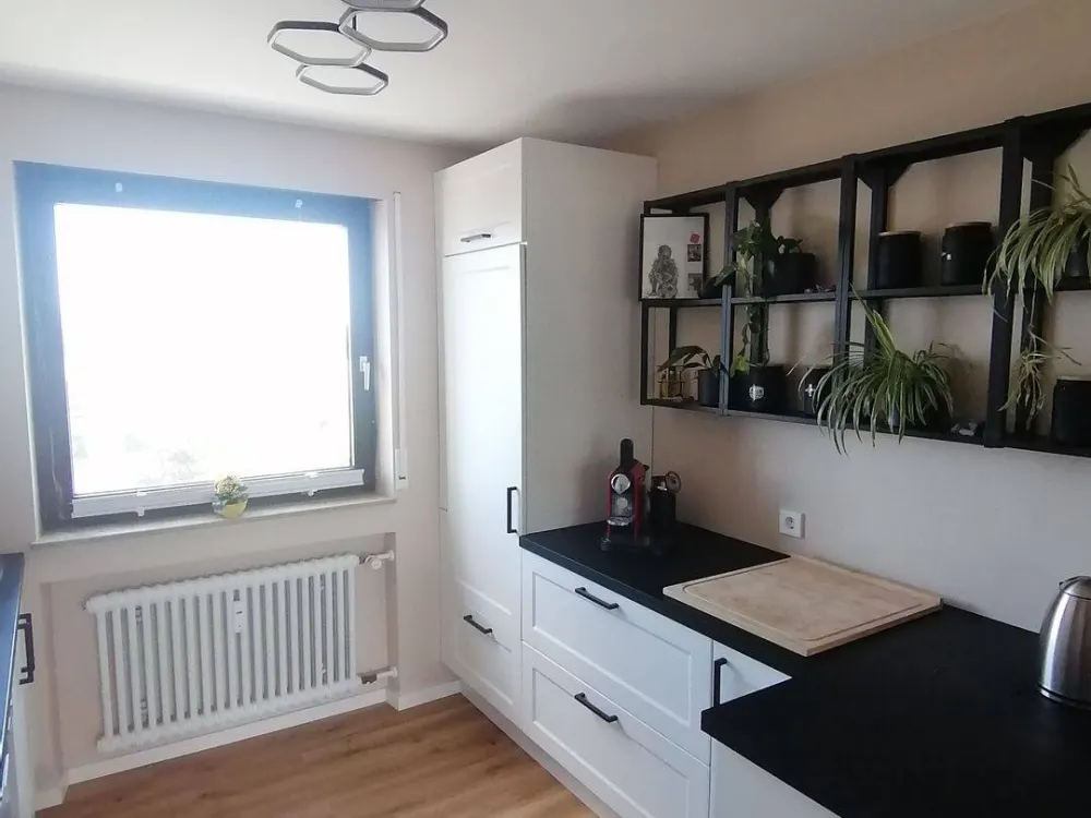 Terrassenwohnung möbliert 2,5 Zimmer