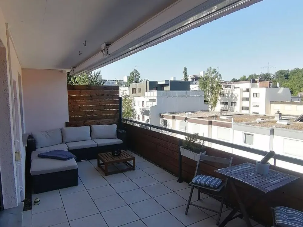 Terrassenwohnung möbliert 2,5 Zimmer