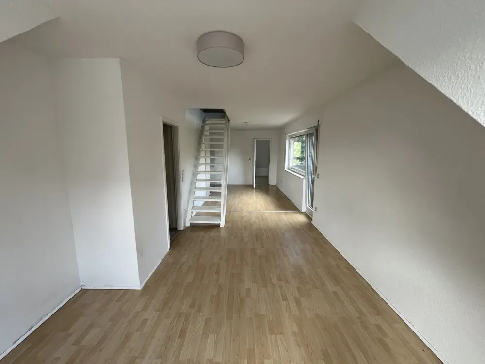3-Zimmer-Maisonettewohnung in Köln-Worringen