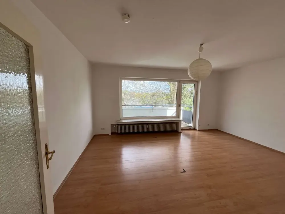 mit Balkon und freiem Blick