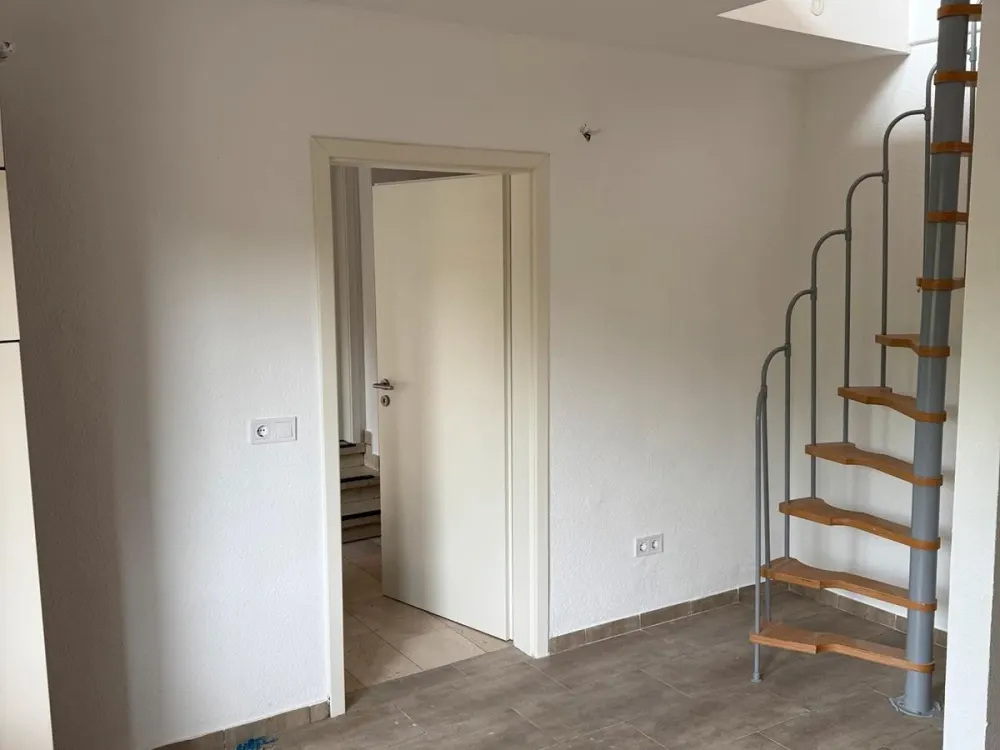 Helle 2 -Zimmer - Wohnung mit Balkon All - Inclusive