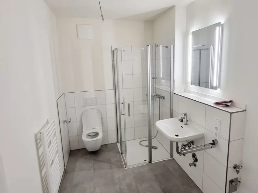 Living by the Water in an Extravagant Location 2-Room Apartment