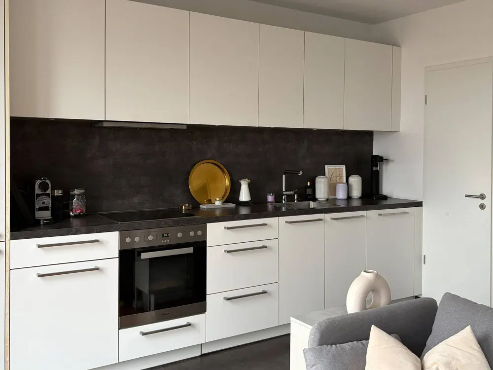 Helle 2-Zimmer-Wohnung mit zwei Balkonen und schönem Ausblick