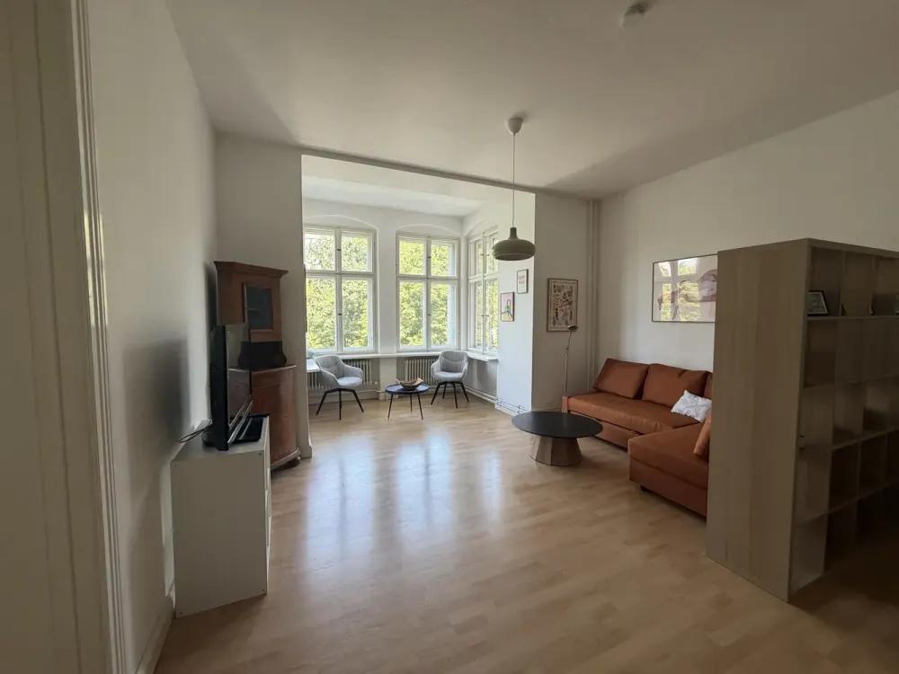 Möblierte 3-Zimmer-Wohnung in Berlin-Kreuzberg zur befristeten Anmietung (12 Monate)