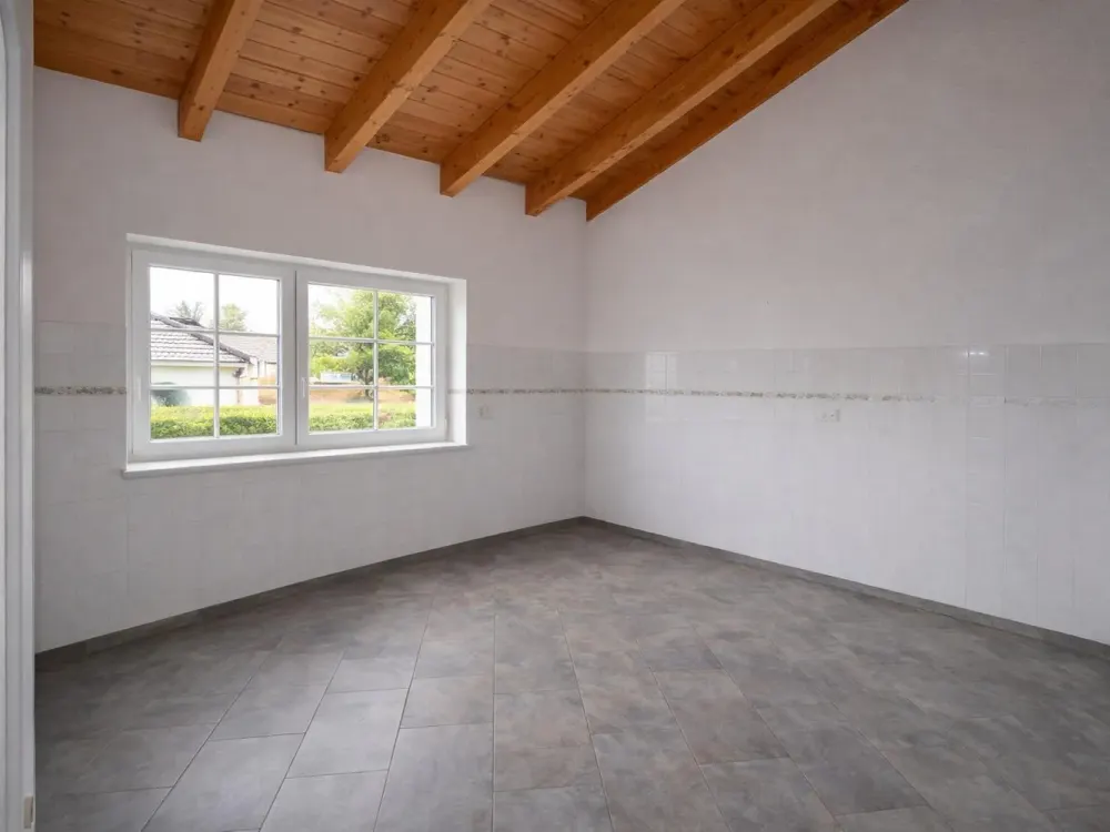 155 m² Traumwohnung mit großer Terrasse & Wintergarten, ruhig wohnen bei Berlin
