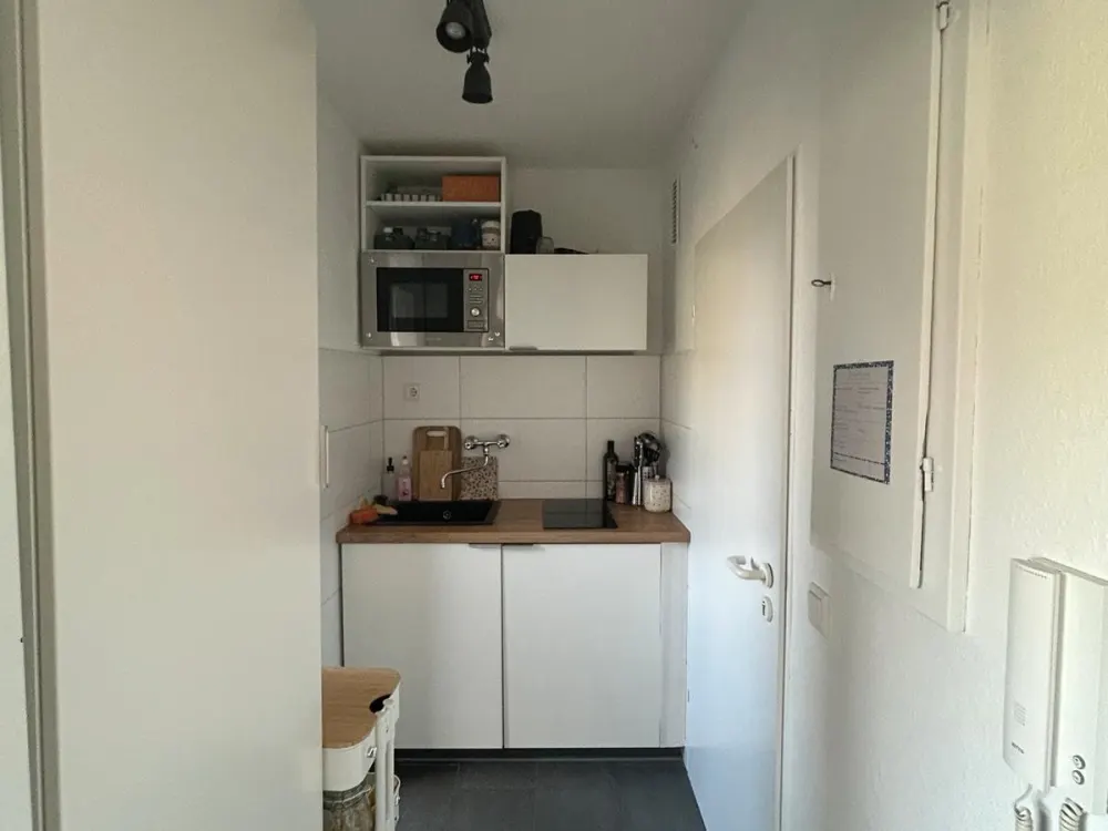 Charmantes Einzimmer Appartment in Nöhe zur Innenstadt zu vergebe