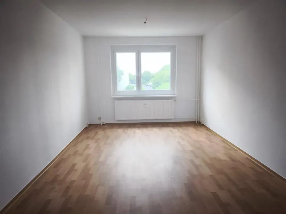 2-Raum-Wohnung im Leipziger Norden mit 24h-Pflegedienst und Aufzug!
