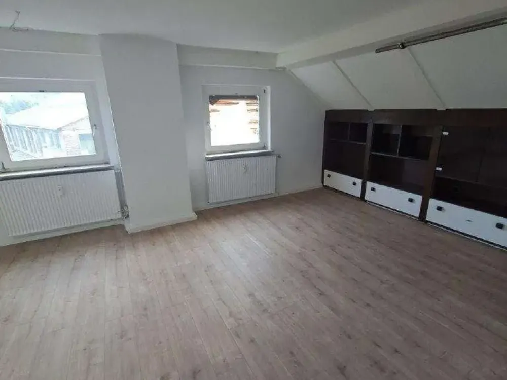 Gemütlich Helle 3 ZKB Dachgeschosswohnung in Iserlohn Ortsteil Iserlohnerheide