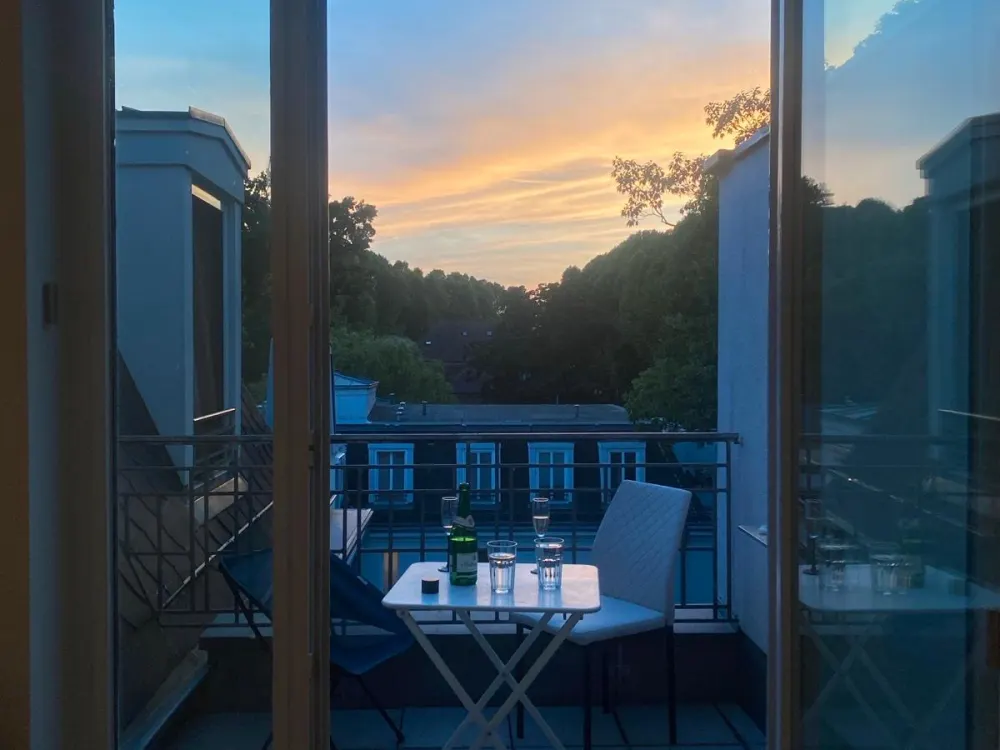 2-Zimmer DG Wohnung am Treptower Park