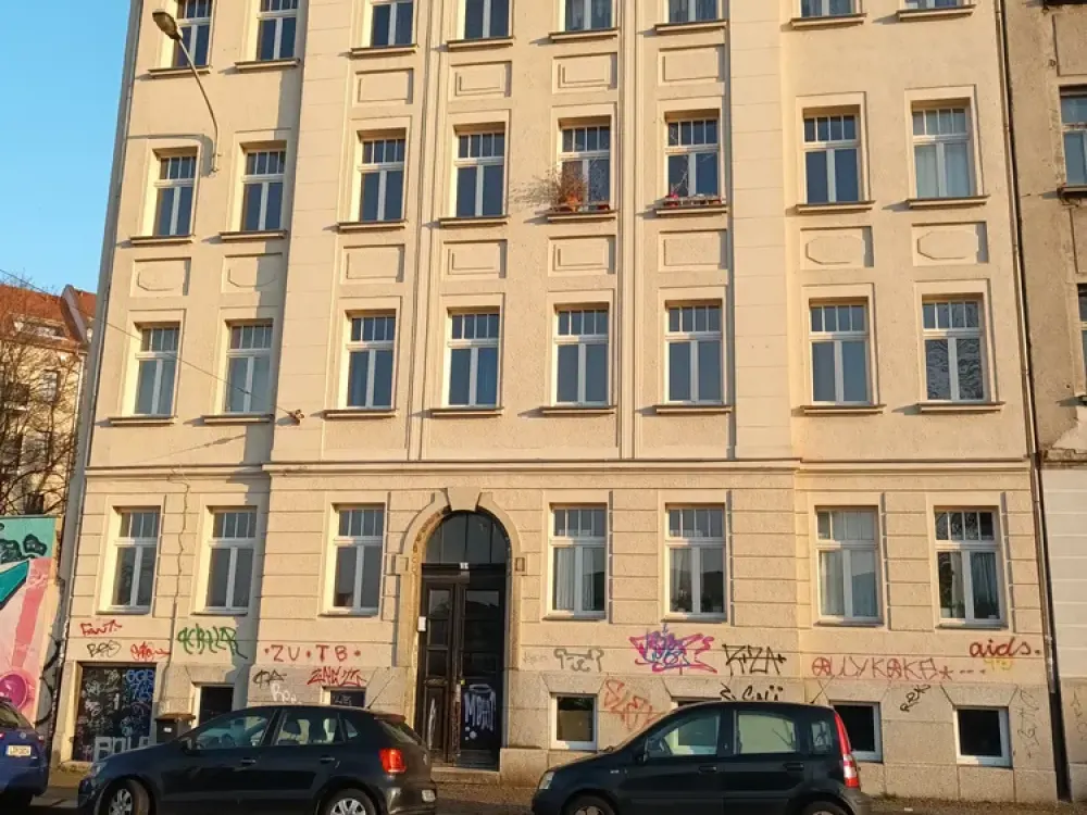 2 Raum Wohnung mit Balkon in Schönefeld-Abtnaundorf zu vermieten
