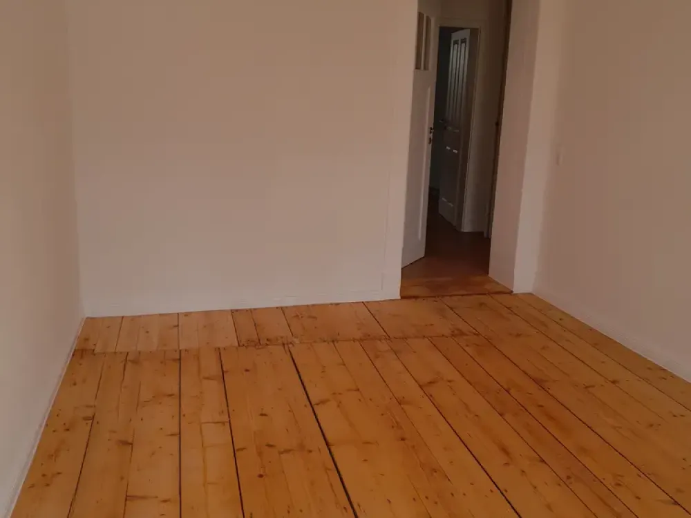 2 Raum Wohnung mit Balkon in Schönefeld-Abtnaundorf zu vermieten