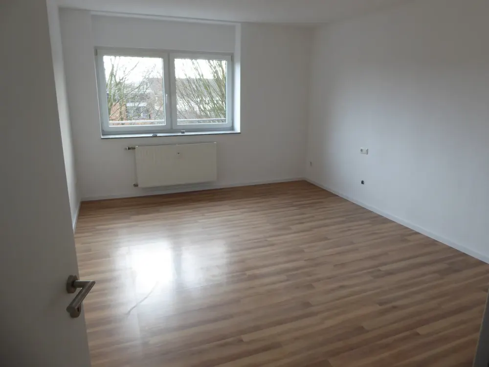 Renovierte 3-Raum-Wohnung mit Balkon in Pulheim-Dansweiler