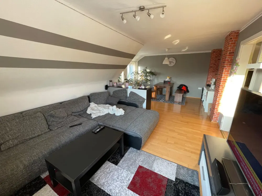 67 m² - 3,5 Zimmerwohnung, ab Oktober 2026 560 € Kaltmiete