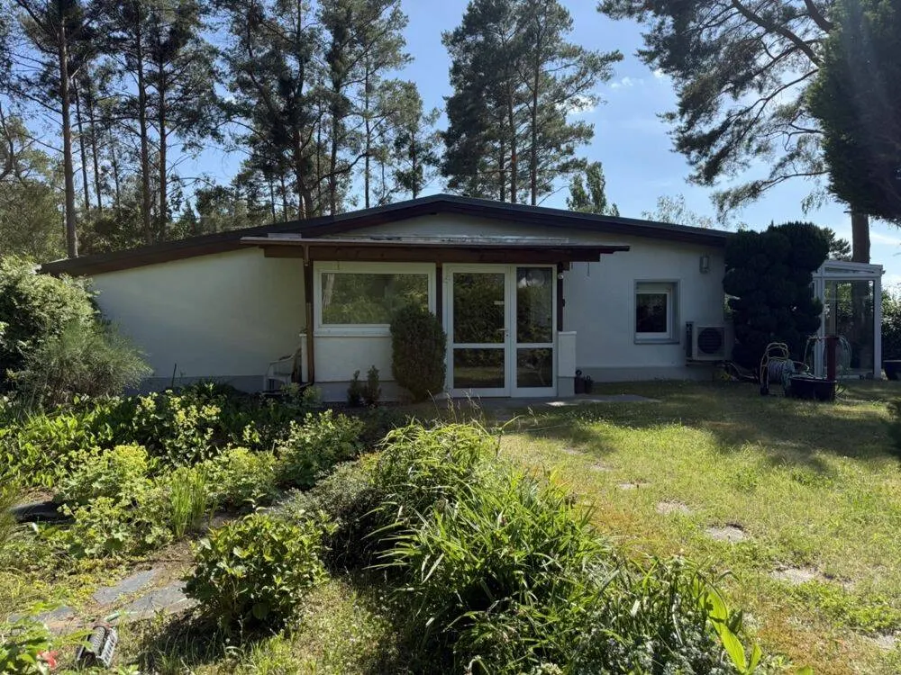 Ruhe, Platz und den Wald vor der Tür- Wohnung für Zwei, die auch das Gärtnern lieben