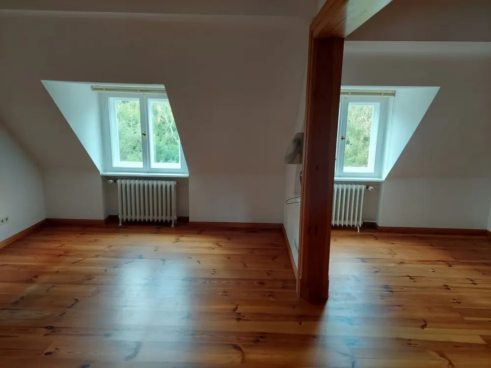 Wohnen im Dachgeschoss: 2-Zimmer-Wohnung in Dahlem