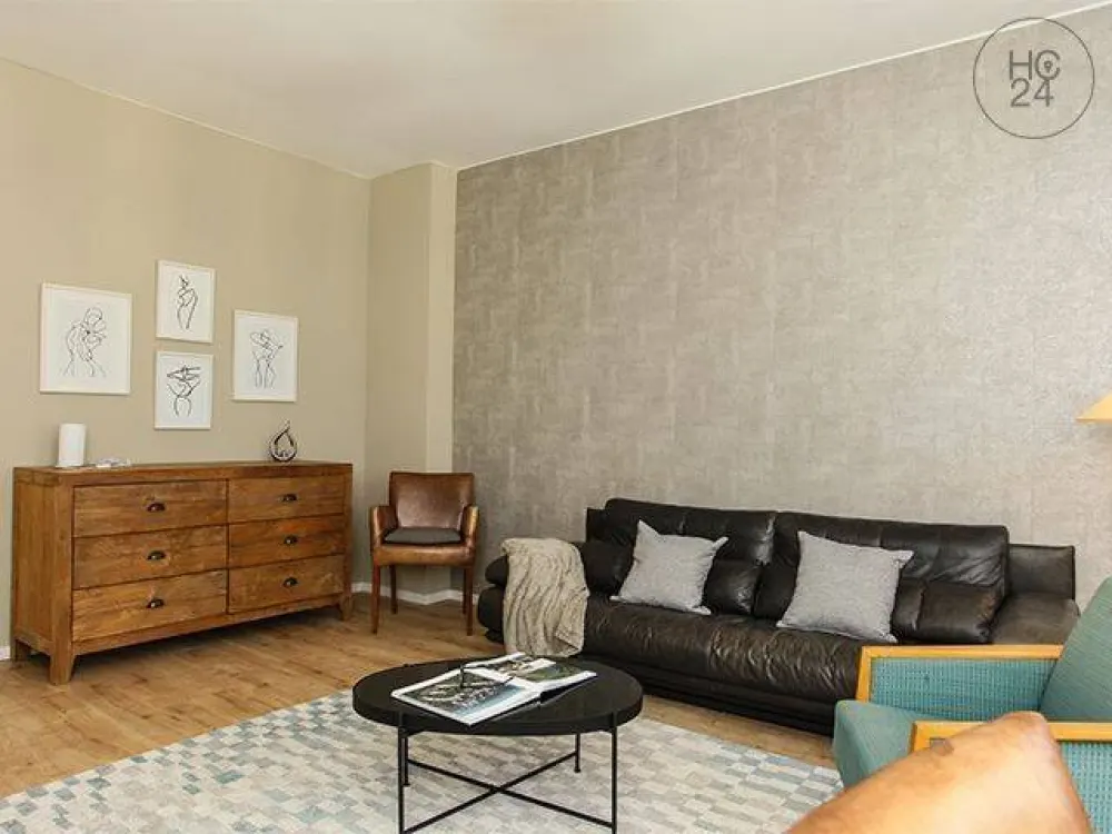 Exklusive und hip möblierte 3-Raum-Wohnung im beliebten Bachviertel von Leipzig (mit Balkon)