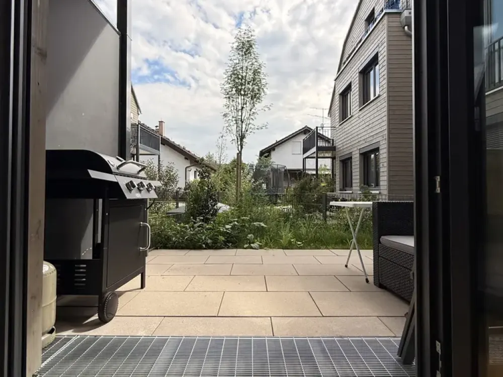 2 Zimmer-Gartenwohnung ab 01.08. sofort zu vermieten