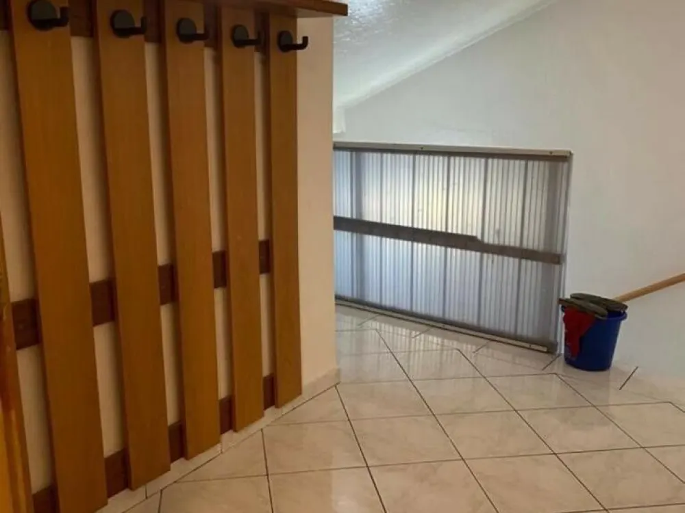 Spacious 2-Room Apartment (100 m²)