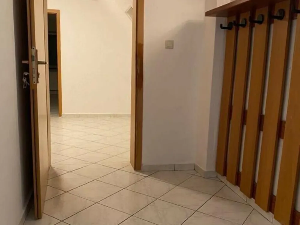 Spacious 2-Room Apartment (100 m²)