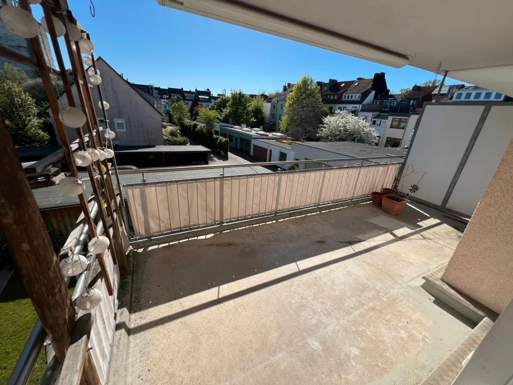 Helle 3 Zi. Wohnung gr. Balkon Neustadt Erstbezug n. Renovierung