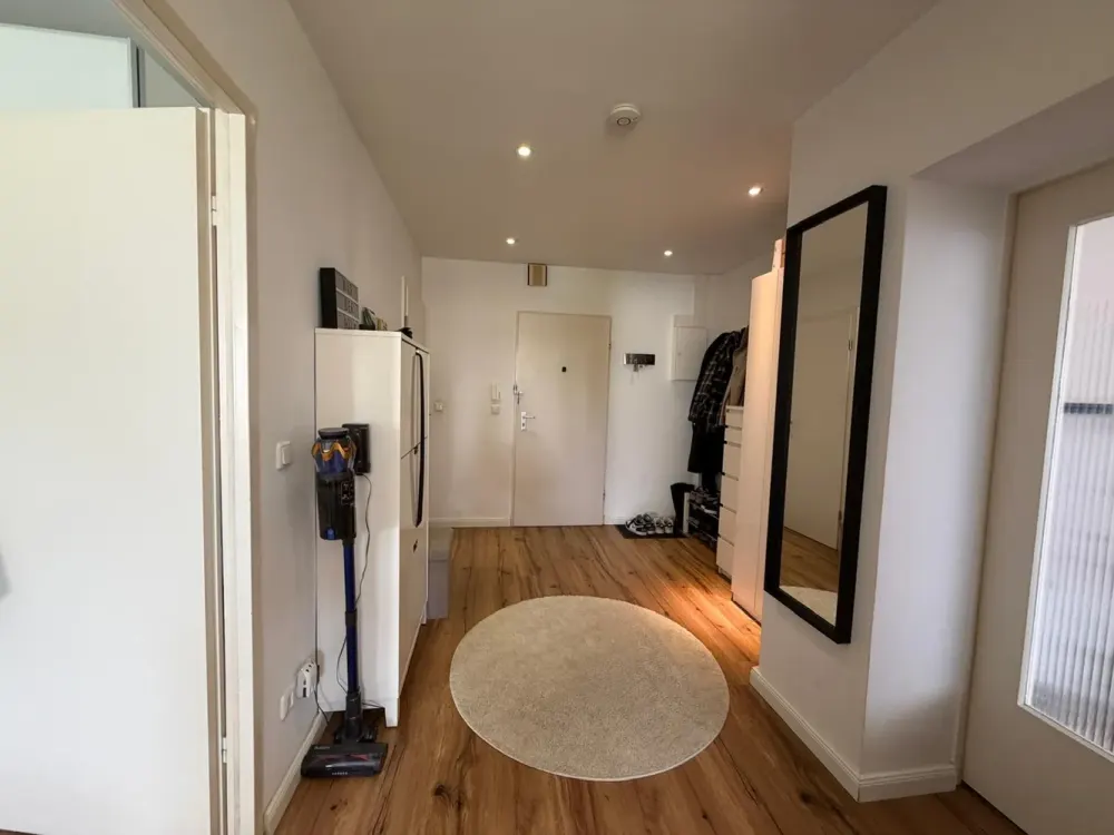 Beautiful, Modernized 2-Room Apartment with Balcony in Norderstedt