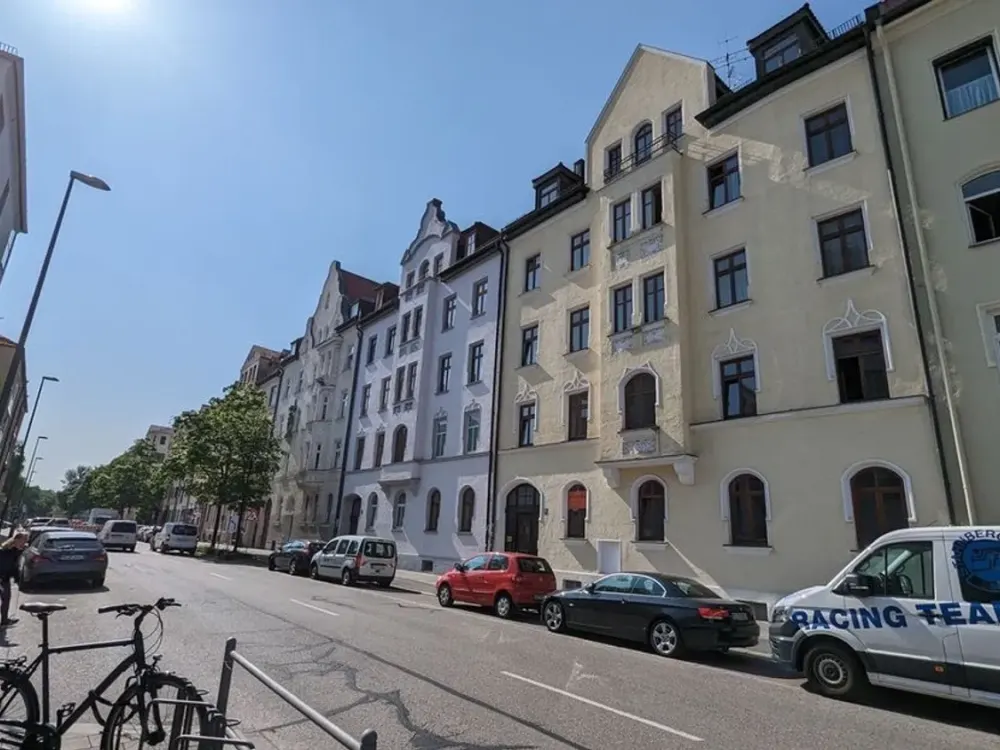 Giesing * WG geeignet * 3 Zimmer * Balkon* ab 01.01.27