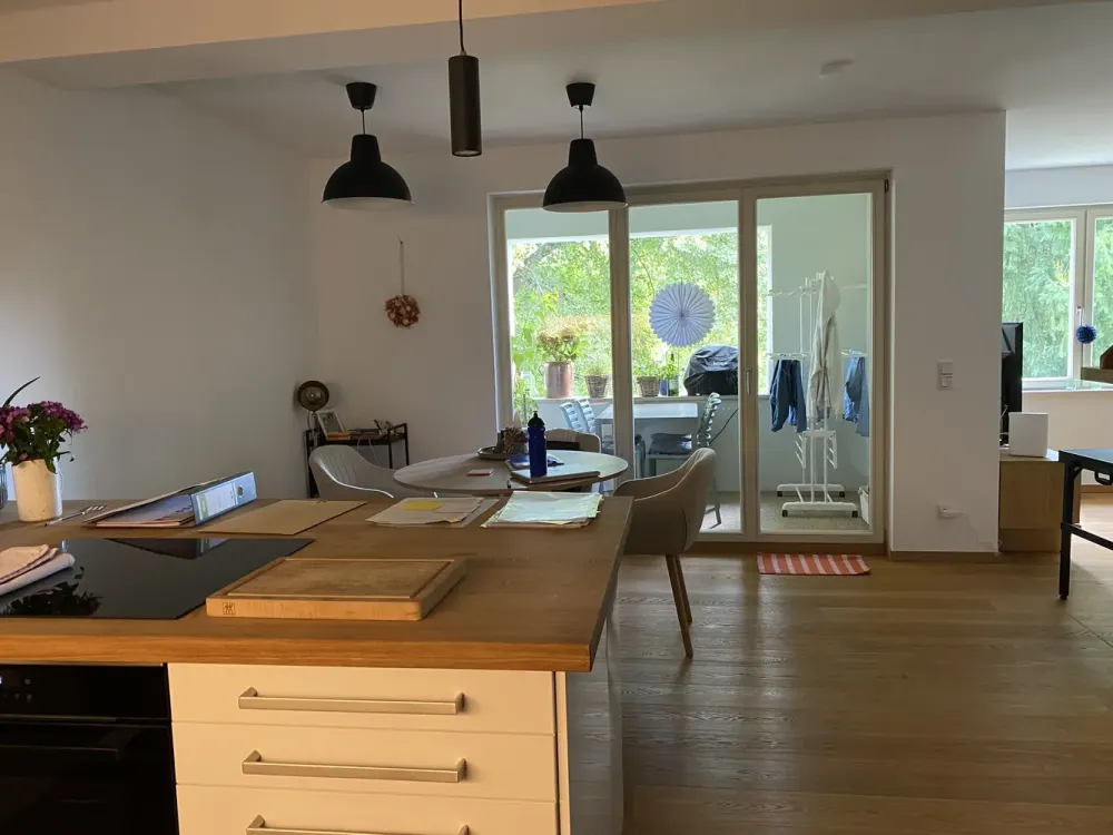 Beautiful 3-Room Apartment in Oststadt