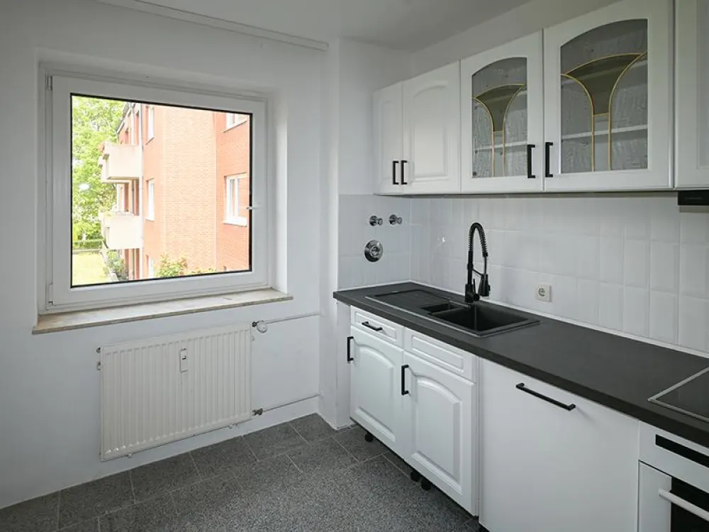 Hannover - Badenstedt: Helle 2-Zimmer-Etagenwohnung mit Balkon!