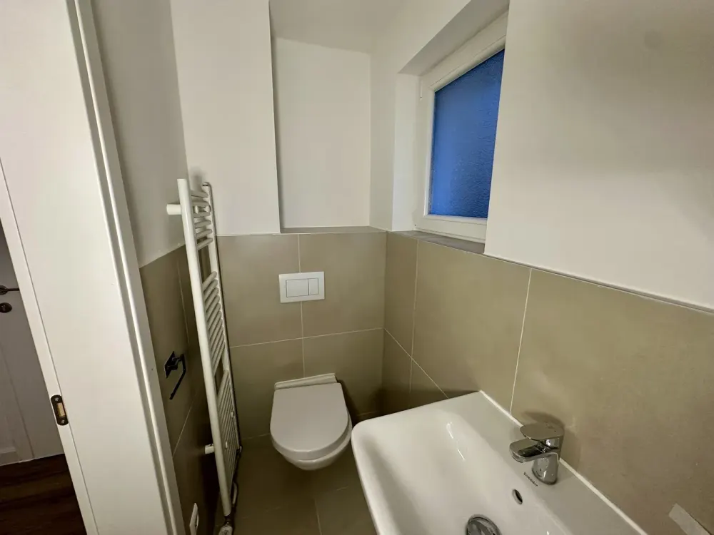 Kernsanierte 4-Zimmer-Wohnung in Rutesheim mit 2 Sonnenbalkonen und 2 Bädern