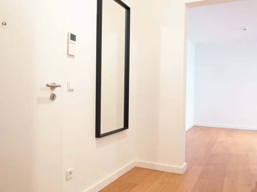 Hochwertige 2-Zimmer-Wohnung mit Südbalkon, Einbauküche und Fußbodenheizung im 4. Obergeschoss