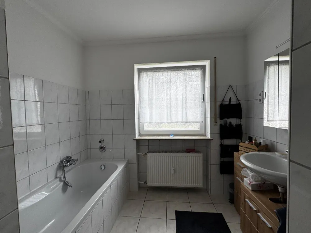 3-Zi-Erdgeschosswohnung mit Terrasse im 3 FamHaus Wolkersdorf/NBG