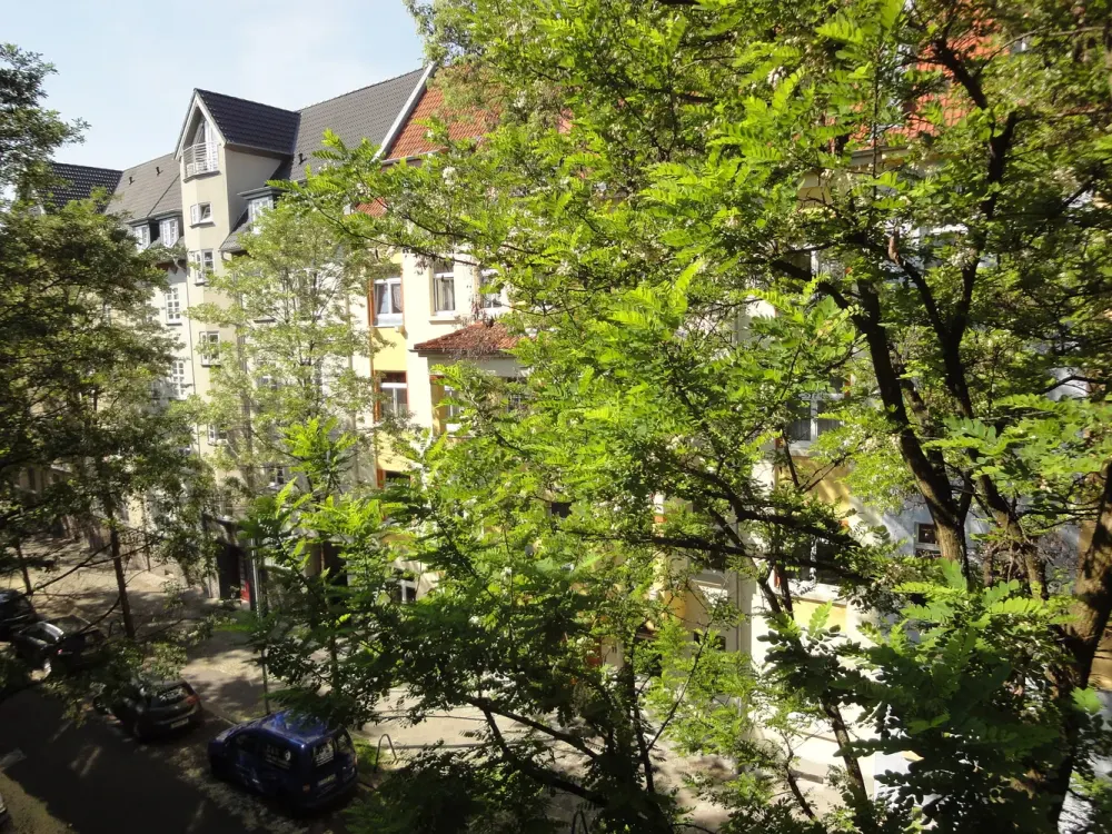 3-Room Apartment with Balcony at Hanseplatz Seeks New Tenants !!!