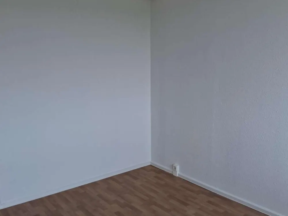 Am Anger 22-helle 2 ZKB Wohnung im 13.OG -WBS-*ab sofort* zu vermieten