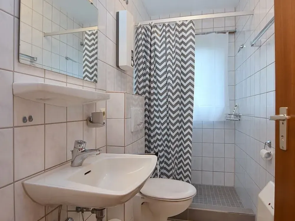 Schön möblierte Wohnung mit Terrasse in Stuttgart Wangen