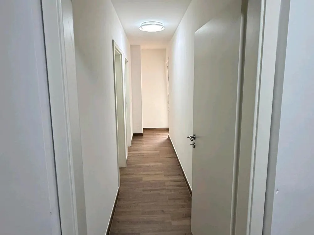 3-Room Apartment With Balcony Kitchen
