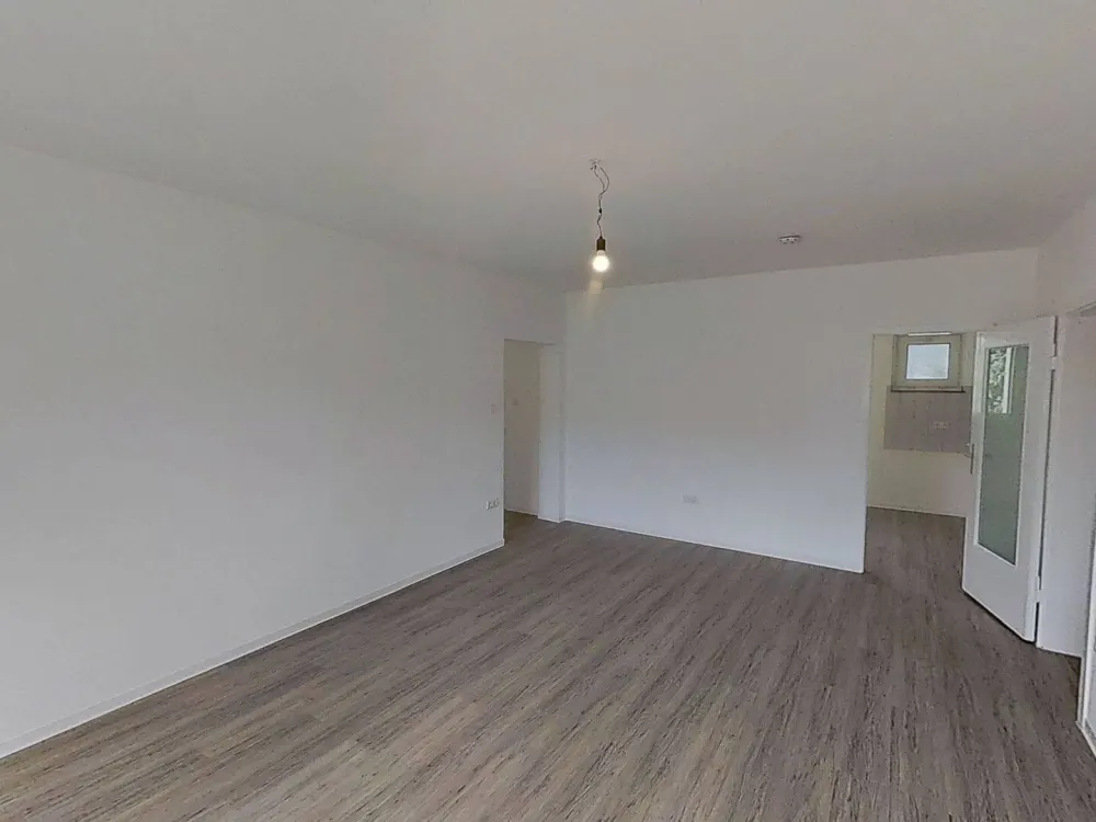Large 4-Room Apartment with BALCONY and Plenty of Comfort in Paderborn-Sennelager