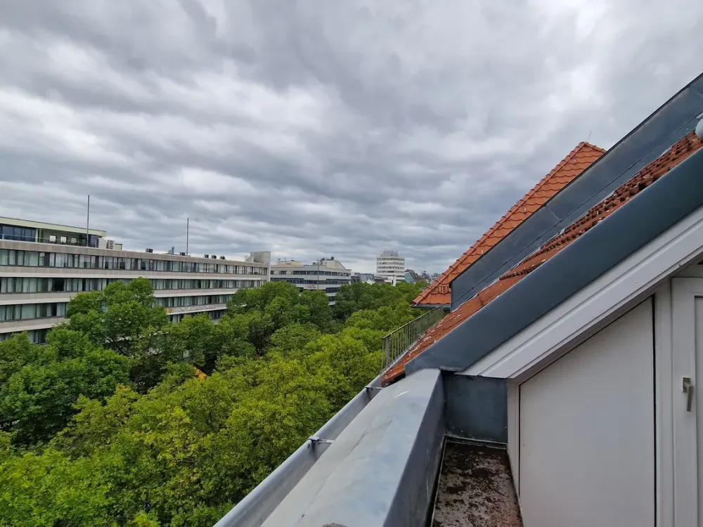 Hochherrschaftlicher Altbau am Kurfürstendamm - teilgewerbliche Nutzung