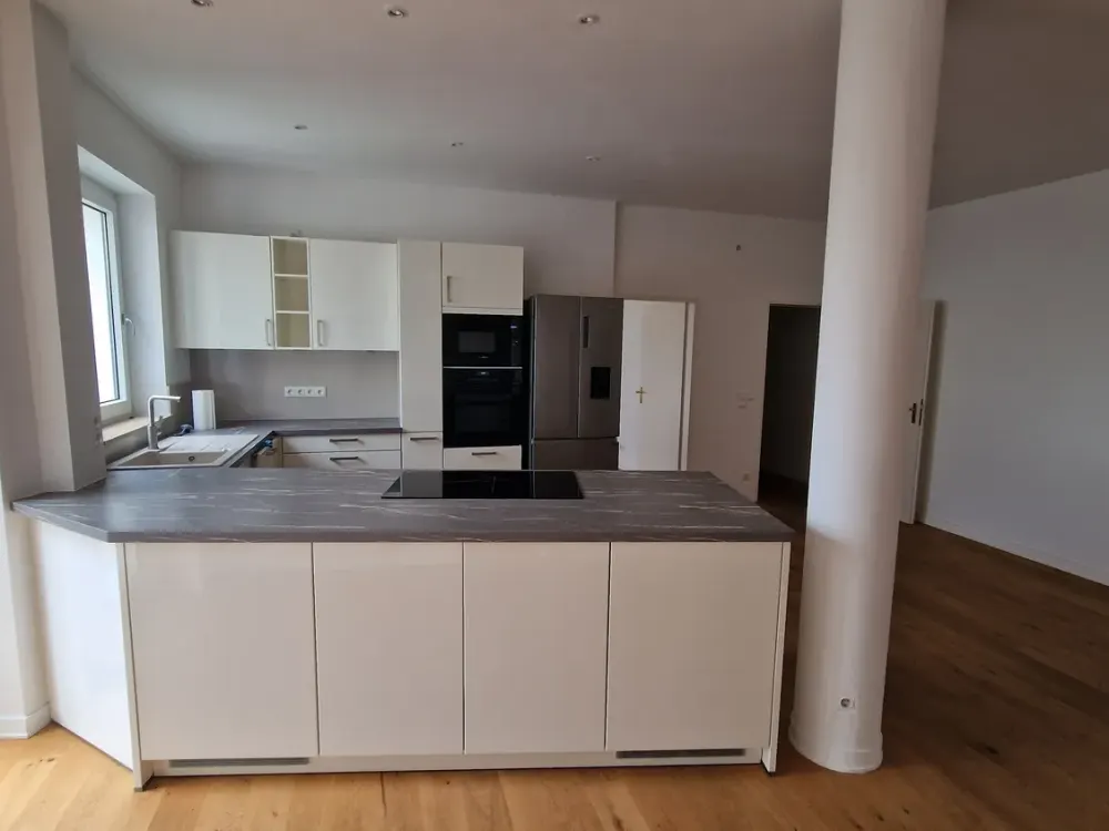 Hochherrschaftlicher Altbau am Kurfürstendamm - teilgewerbliche Nutzung