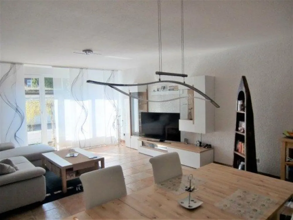 Großzügige 145 m² Maisonette-Wohnung mit EBK am Gysenbergpark