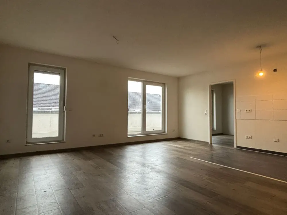 Grosszügige 3-4-Zimmer-Wohnung mit Balkon in Köln