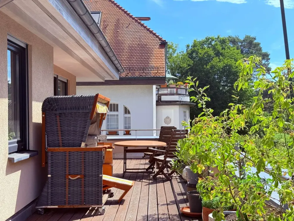 Penthouse mit 3 Zimmer in Nikolassee - Fahrstuhl direkt in die Wohnung
