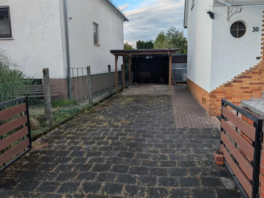 Maintal - Raumwunder: Modernisiert mit Kamin & großem Garten!