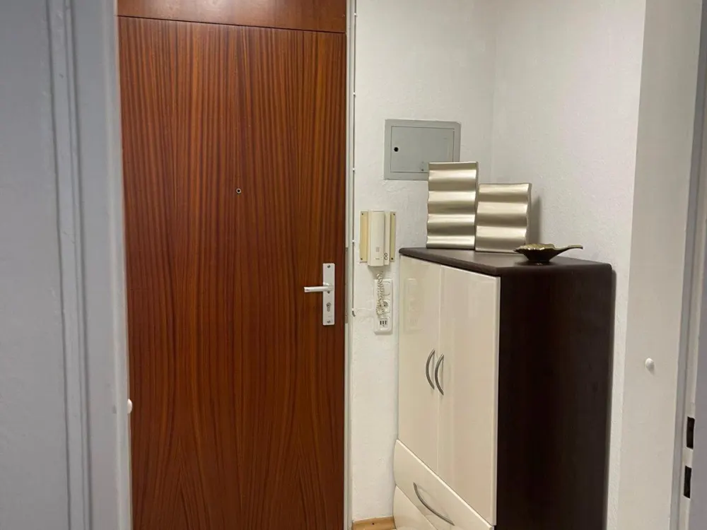 ✨ Modernes, voll möbliertes 1-Zimmer-Apartment in zentraler Lage
