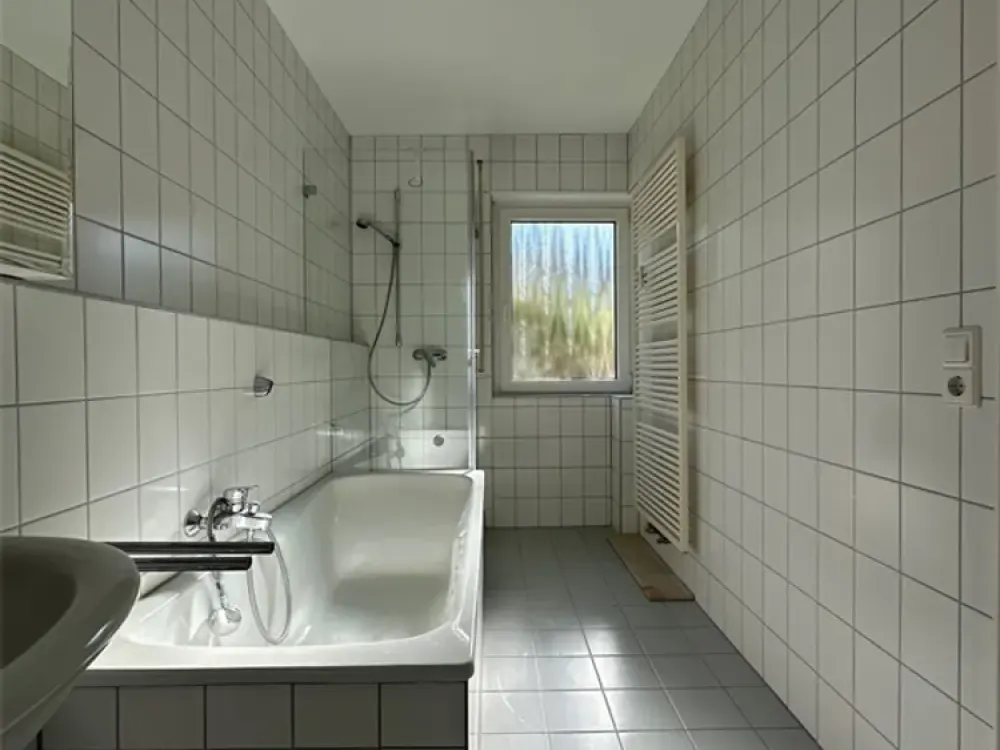 Renovierte 3,5-Zimmer-Wohnung in begehrter Toplage am Killesberg!