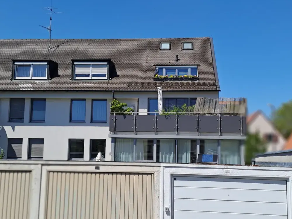 Maisonette Wohnung mit Galerie und kleiner Dachterrasse