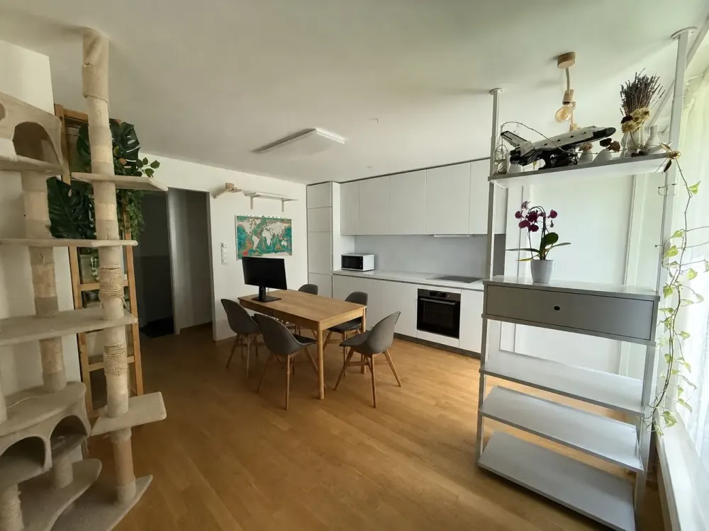 Moderne 2-Zimmer-Wohnung in München mit Terrasse und Garage