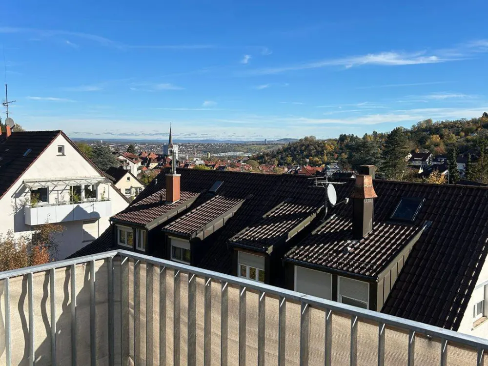 Hochwertige Loft-Wohnung im Dachgeschoss- Aussicht inklusive!